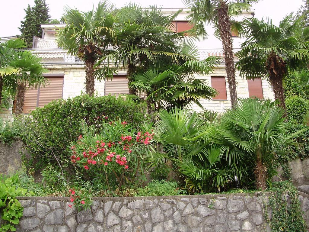 Apartment Ana Opatija Bilik gambar
