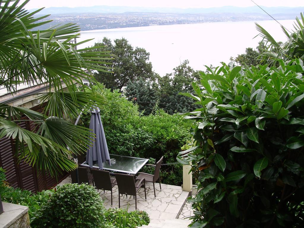 Apartment Ana Opatija Luaran gambar